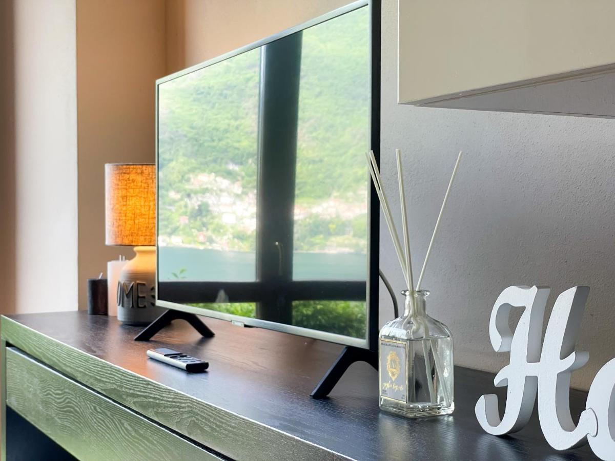 Regina Di Laglio - Free Parking, Garden, Lake View Bagian luar foto