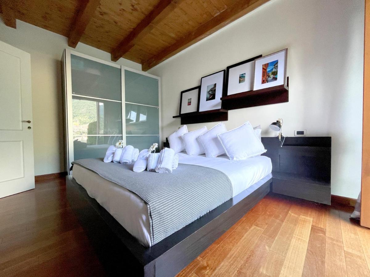 Regina Di Laglio - Free Parking, Garden, Lake View Bagian luar foto
